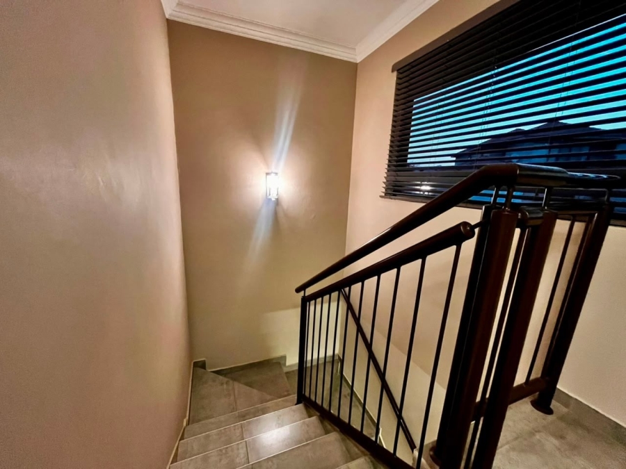4 Bedroom Property for Sale in Boschdal North West